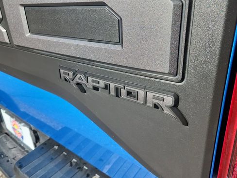 Used 2019 Ford F150 Raptor w/ Equipment Group 802A Luxury image 16