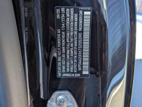 Used 2026 Porsche 911 Carrera image 28