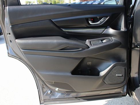 Used 2025 Subaru Ascent Bronze Edition w/ Onyx Package image 24