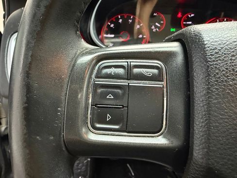 Used 2016 Dodge Dart SXT image 30