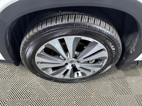 Used 2021 Subaru Ascent Touring w/ Popular Package #2A image 10