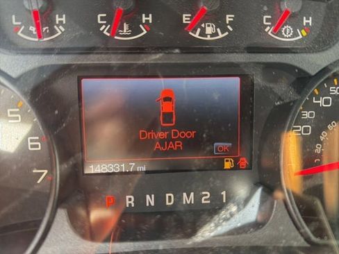 Used 2014 Ford F150 Raptor w/ Equipment Group 801A Luxury image 9