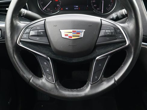 Certified 2023 Cadillac XT5 Premium Luxury FWD image 14