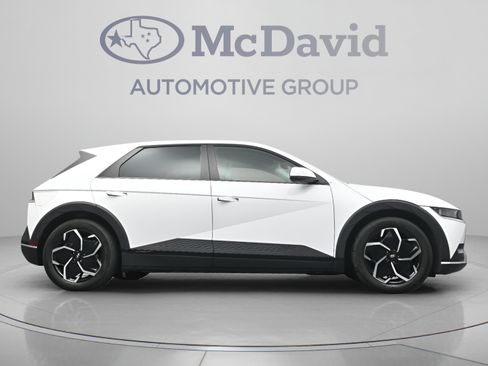 Used 2024 Hyundai Ioniq 5 SEL RWD image 31