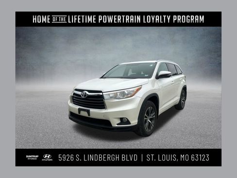 Used 2016 Toyota Highlander XLE AWD/4WD image 1