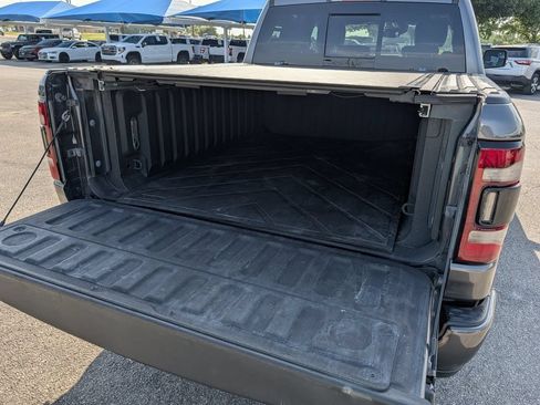 Used 2022 RAM 1500 Laramie AWD/4WD image 30