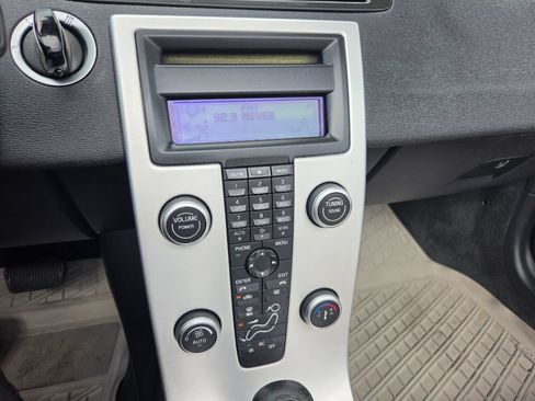 Used 2013 Volvo C70 T5 FWD image 23