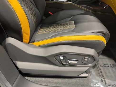 Used 2024 Lamborghini Urus S image 67