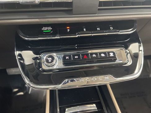 Used 2023 Lincoln Corsair AWD w/ Equipment Group 101A image 19