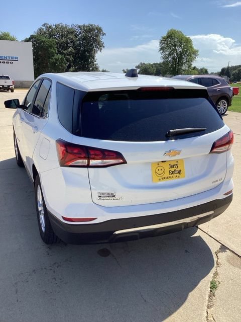 Used 2024 Chevrolet Equinox LT AWD/4WD image 3
