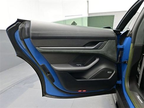 Used 2023 Porsche Taycan GTS image 13