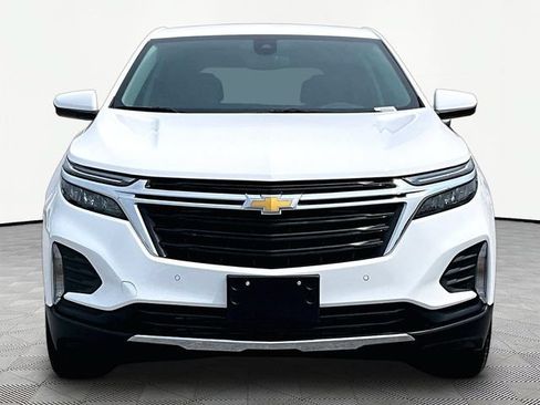 Used 2024 Chevrolet Equinox LT FWD image 2