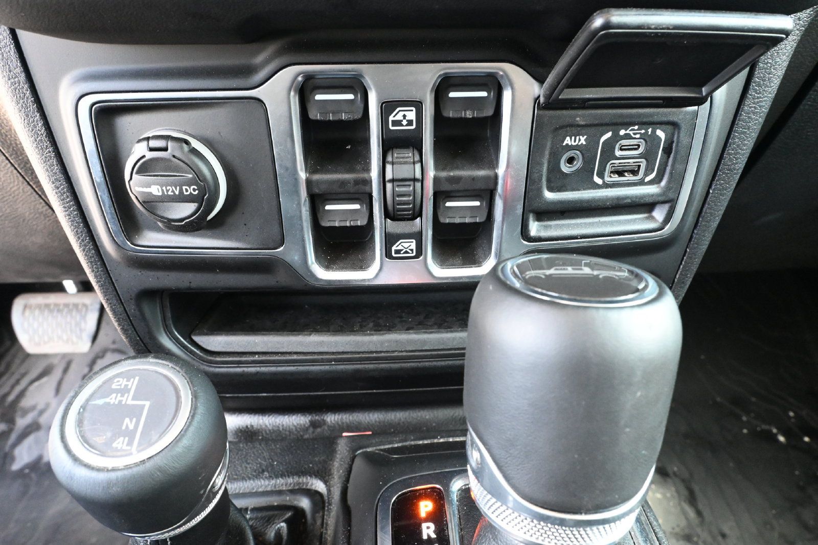 Used 2026 Jeep Gladiator Sport AWD/4WD image 20
