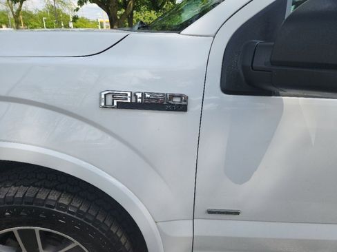 Used 2016 Ford F150 XLT w/ Equipment Group 302A Luxury AWD/4WD image 3