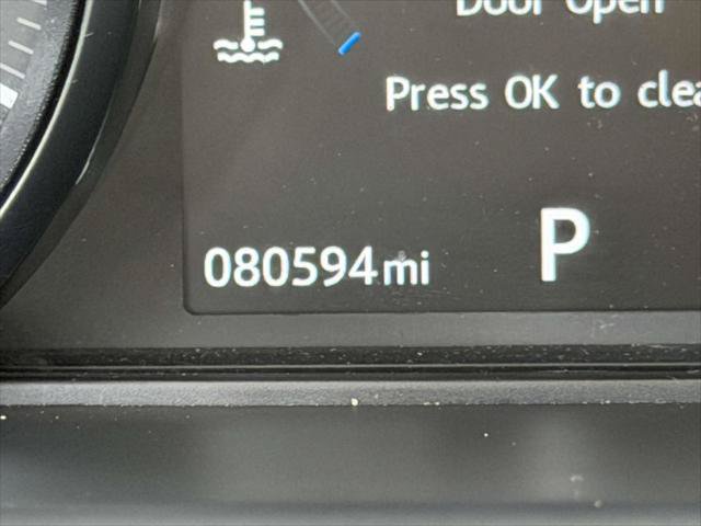 Used 2016 Land Rover Range Rover Sport SE AWD/4WD image 29