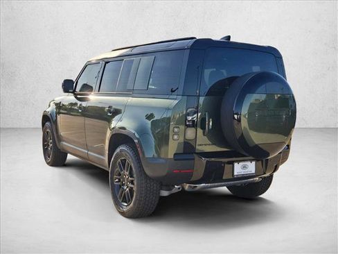 New 2026 Land Rover Defender 110 S AWD/4WD image 9