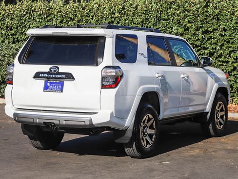 Used 2024 Toyota 4Runner TRD Off-Road Premium w/ Off Road Premium Plus Package AWD/4WD image 6