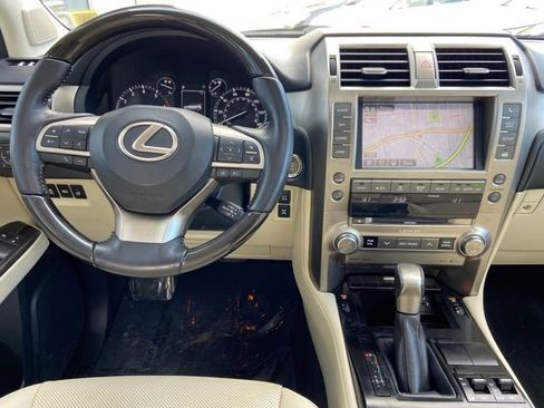 Used 2021 Lexus GX 460 Premium w/ Premium Package image 14