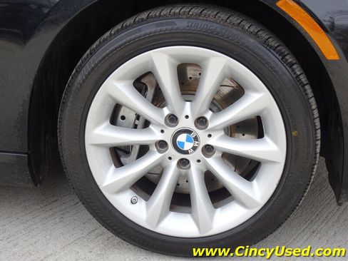 Used 2011 BMW 335i xDrive Coupe AWD/4WD image 32