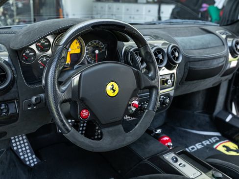 Used 2008 Ferrari F430 Scuderia RWD image 3