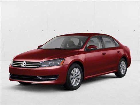 Used 2013 Volkswagen Passat TDI SE FWD image 1
