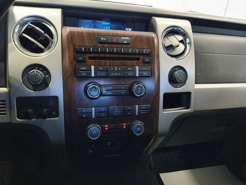 Used 2012 Ford F150 Lariat w/ Lariat Chrome Pkg AWD/4WD image 8
