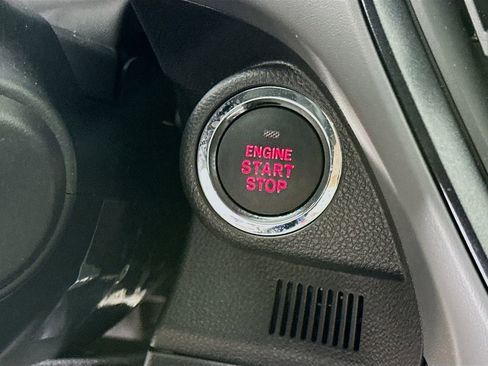 Certified 2025 Subaru Crosstrek 2.5i Sport AWD/4WD image 19