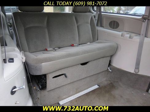 Used 2005 Dodge Grand Caravan SE w/ Popular Equipment Group I image 31