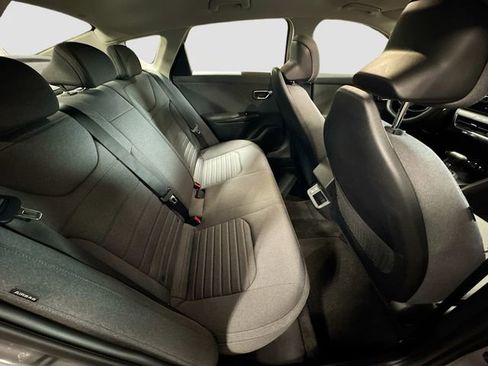 Used 2025 Kia K4 EX FWD image 25