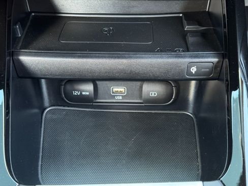 Used 2022 Kia Forte GT w/ GT Technology Package FWD image 27
