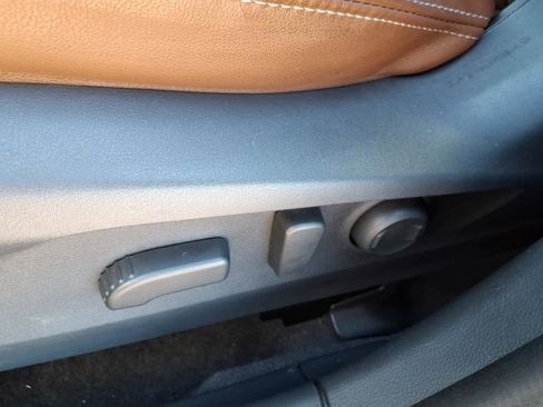 Certified 2021 Subaru Outback Touring XT image 30