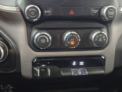 Used 2024 RAM 2500 Big Horn image 29