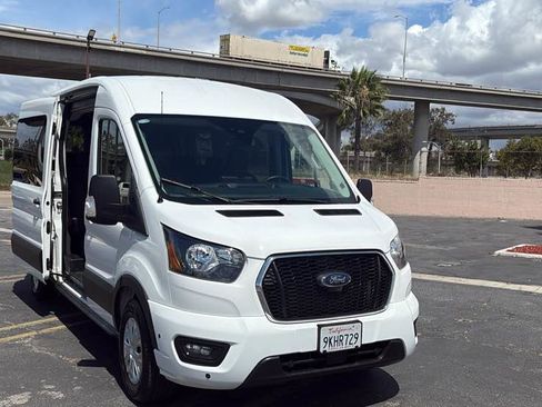 Used 2024 Ford Transit 350 XLT RWD image 39
