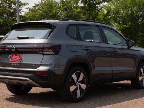 New 2025 Volkswagen Taos S image 7