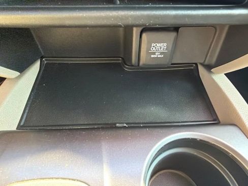 Used 2017 Honda Ridgeline RTS image 15