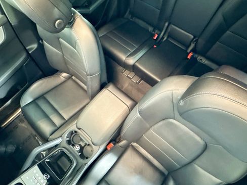 Used 2024 Porsche Cayenne image 20