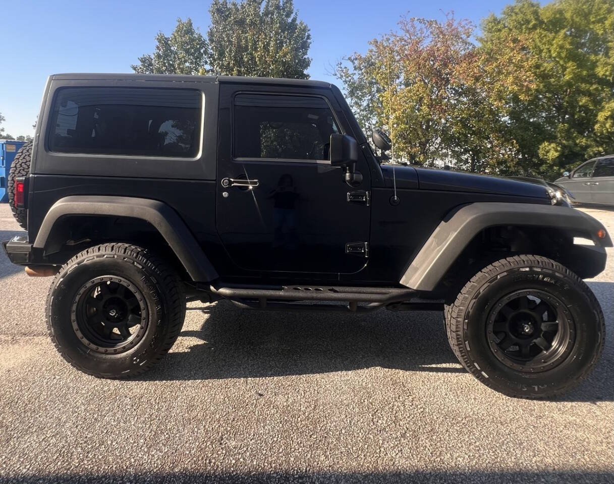 Used 2013 Jeep Wrangler Sport AWD/4WD image 10