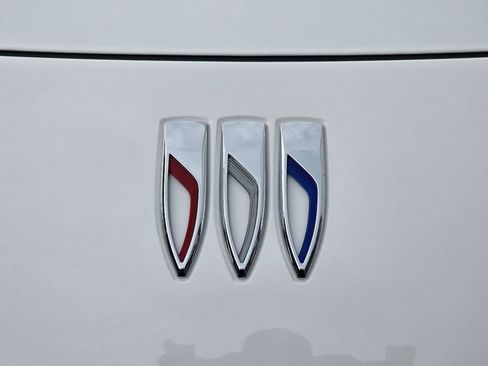 New 2026 Buick Envista Sport Touring w/ Convenience I Package FWD image 32