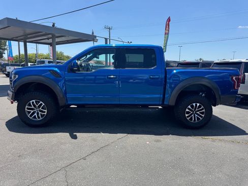 Used 2017 Ford F150 Raptor w/ Equipment Group 802A Luxury AWD/4WD image 9
