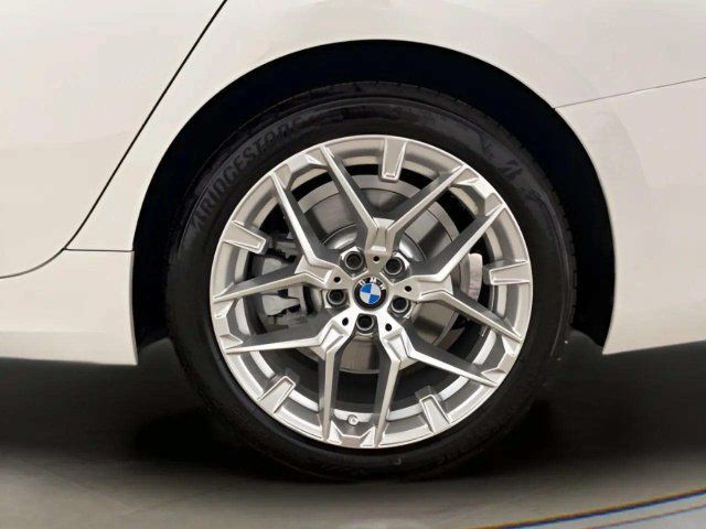 Used 2026 BMW 330i xDrive Sedan AWD/4WD image 93