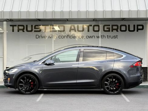 Used 2016 Tesla Model X P90D AWD/4WD image 4