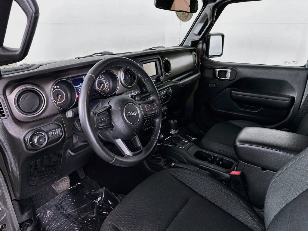 Certified 2020 Jeep Wrangler Unlimited Sport S AWD/4WD image 15