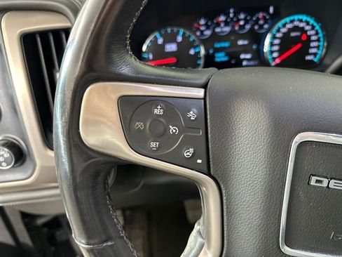 Used 2018 GMC Sierra 2500 Denali w/ Duramax Plus Package image 15