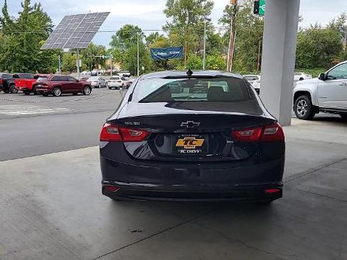 New 2025 Chevrolet Malibu LS image 42