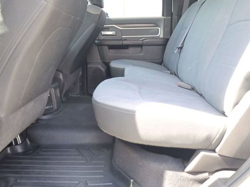 Used 2021 RAM 3500 Big Horn AWD/4WD image 17