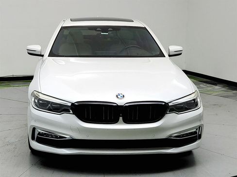 Used 2017 BMW 530i image 2