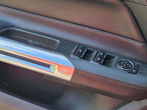 Used 2016 Ford Mustang Premium w/ Pony Package RWD image 7