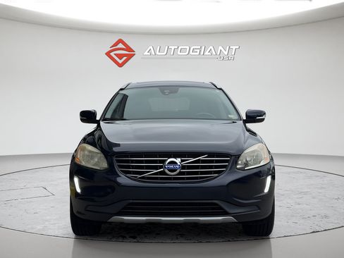 Used 2017 Volvo XC60 T5 Inscription FWD image 3