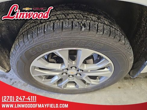 Used 2018 Chevrolet Traverse Premier AWD/4WD image 8