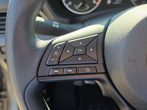 Certified 2025 Nissan Sentra S FWD image 29
